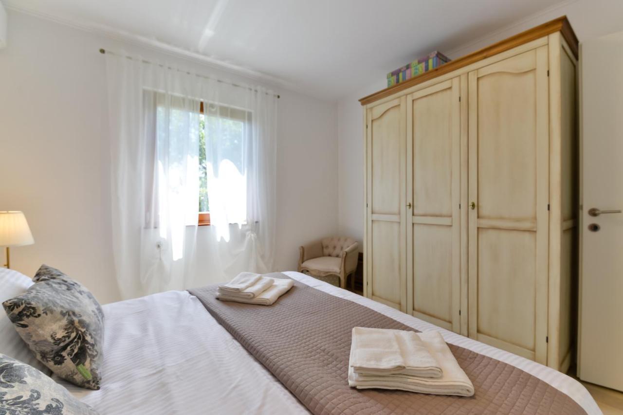 Villa Luciana Spa House, Буйе Экстерьер фото