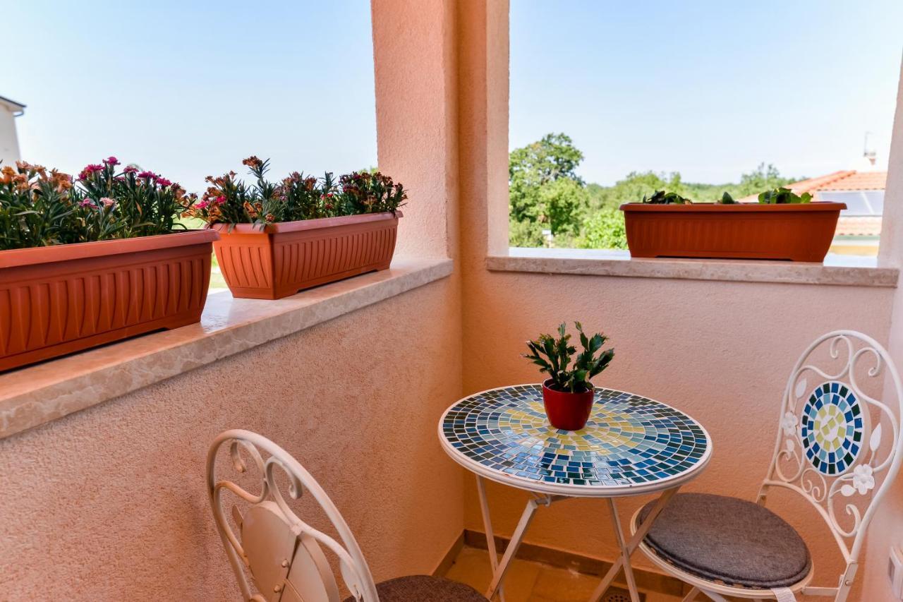 Villa Luciana Spa House, Буйе Экстерьер фото